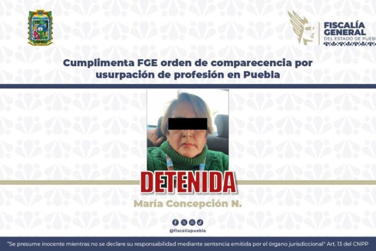 Detienen a exempleada del gobierno de Puebla por presunta usurpación de profesión