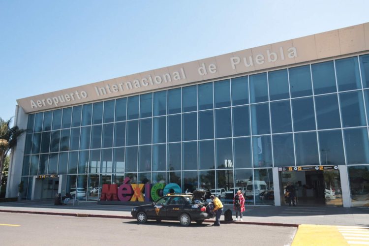 Anuncian inversión de mil millones de pesos para modernizar el Aeropuerto Internacional de Puebla