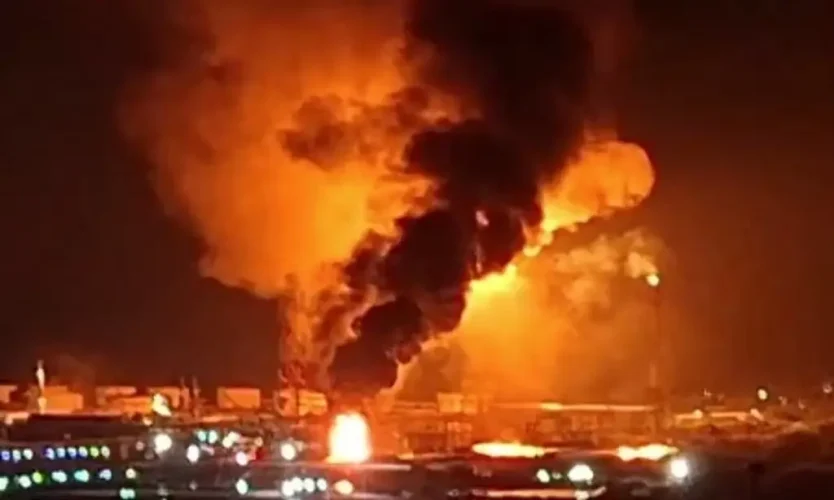 Explosión en refinería de Salina Cruz agrava contingencia ambiental en Oaxaca