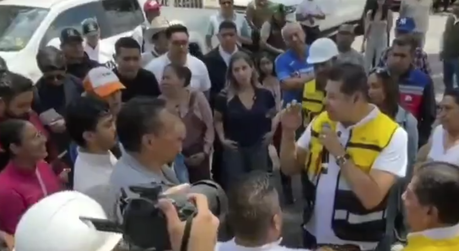 Armenta denuncia campaña contra el cablebús en Puebla y señala a exfuncionarios de Morena