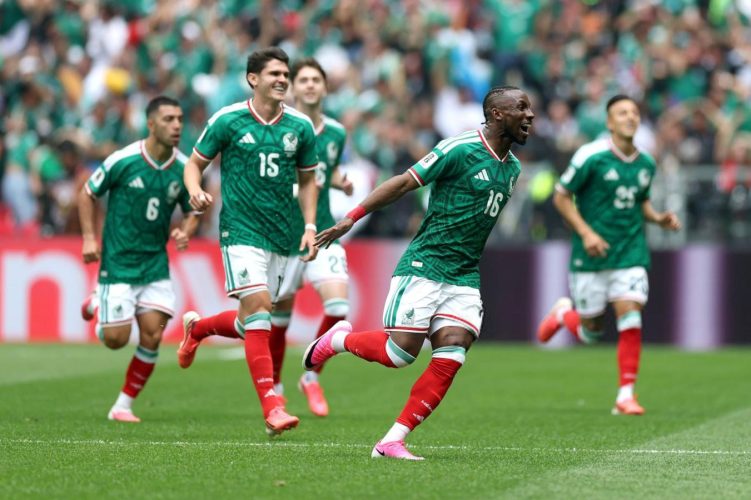 México gana su primer partido en una inauguración mundialista tras 16 años