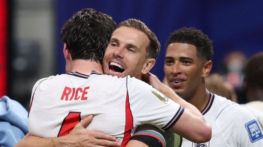 Jugador inglés Jordan Henderson queda fuera del Mundial tras lesión en festejo contra México